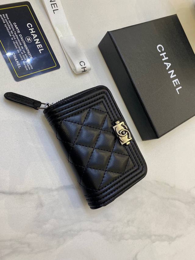 Chanel香奈儿卡包零钱包里外全皮 专柜款式 做工细节无可挑剔 坚持高品质 款号84433尺寸9X10Cm