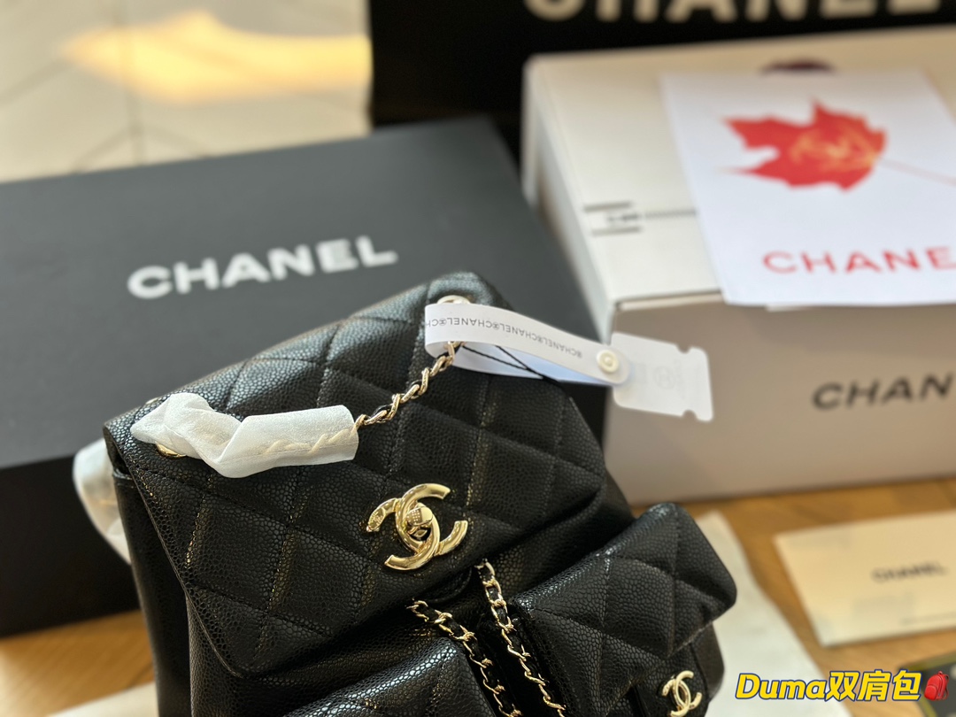 全套包装 Chanel23P Duma中号双肩包 口袋设计加上三个chanel双clogo整包很立体有型 20Cm