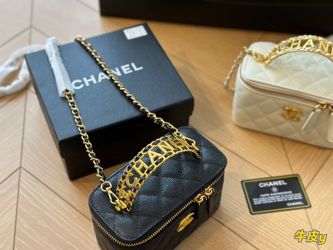 配盒 Chanel盒子包 手提款 时髦精必备款 超级精致 Size:大号16*10Cm