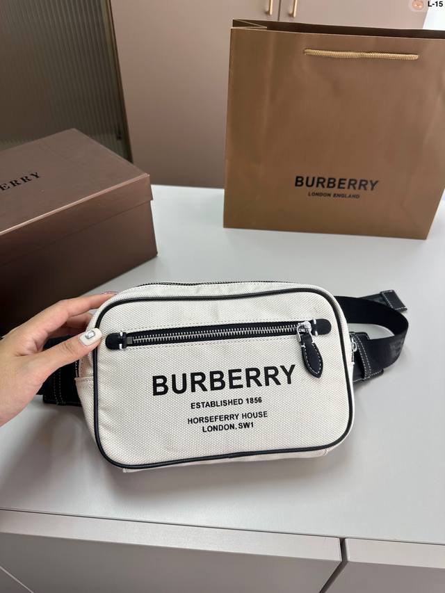 Burberry 巴宝莉相机包 男女都可以背的款式 自己背腻了还可以给男朋友 超喜欢随性帅气的包包 L-15尺寸22.9.15折叠盒