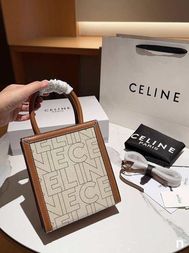 Celine 赛琳 Cabas Mini托特包经典帆布琴谱包 尺寸17 20 礼盒包装