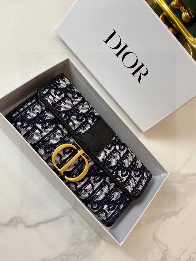 #3922 Dior 专柜新款女士钱包 三折款 原版帆布配顶级牛皮 原版质量做工 小身躯 大容量 超级美哦