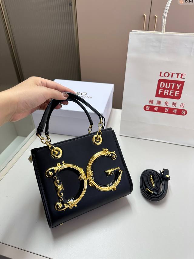 Dolce & Gabbana 杜嘉班纳超高级的极简风设计独特的艺术气息 Dg托特包颜值高 集美必入d-248尺寸 18.8.16配盒