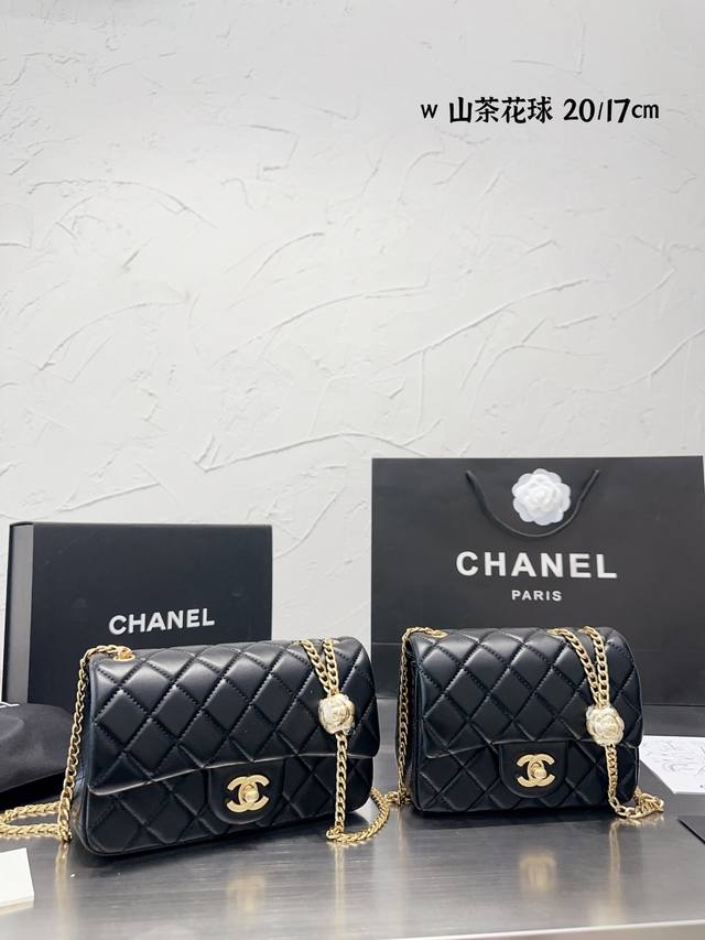 牛皮版本 绝美香奈儿 Chanel 不是所有女孩子都是如此精致 Chanel 2023新款山茶花球款时髦精必备款超级精致 Size20 17Cm