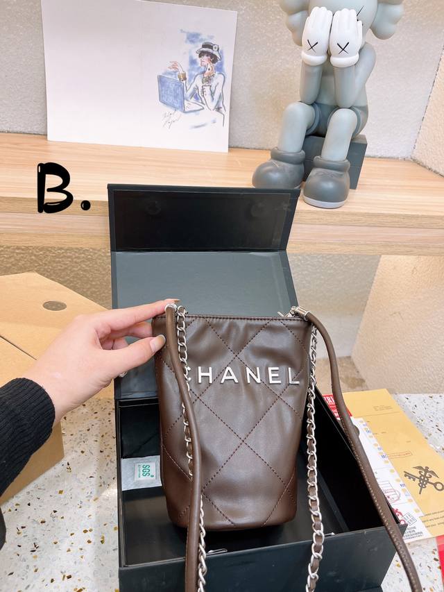 折叠礼盒 Chanel 新品 金币mini 水桶包 时装 休闲 不挑衣服 尺寸12*18Cm