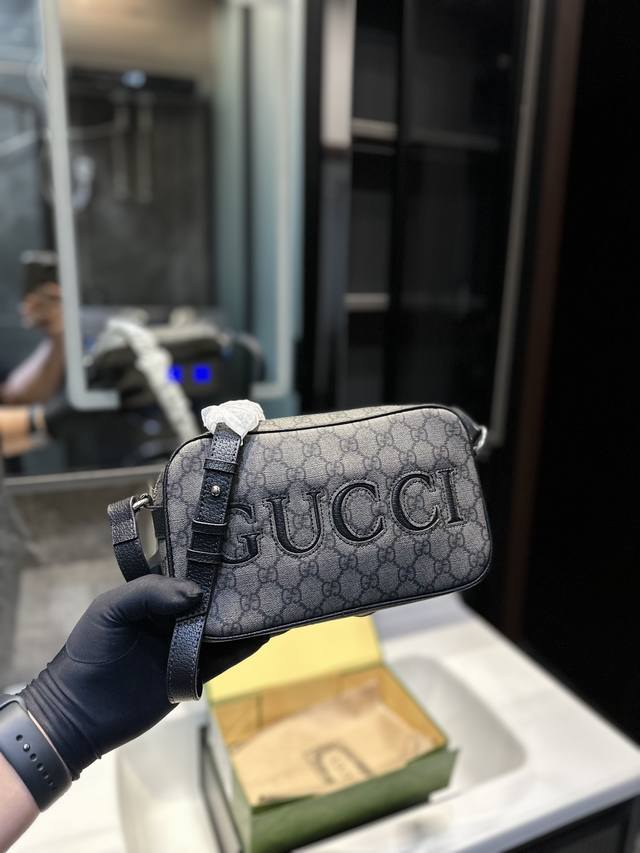 礼盒包装 Gucci 相机 新品 原版古奇斜挎包24年新品 A尺寸24Cm