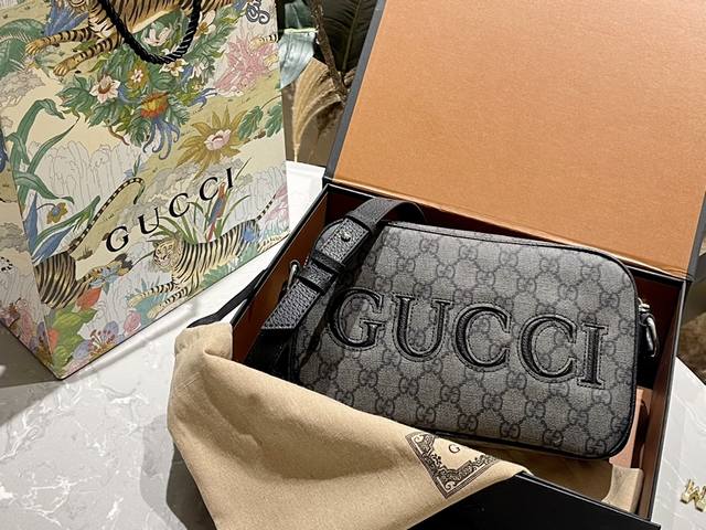 礼盒 Gucci 相机 新品 原版古奇斜挎包24年新品 尺寸24Cm