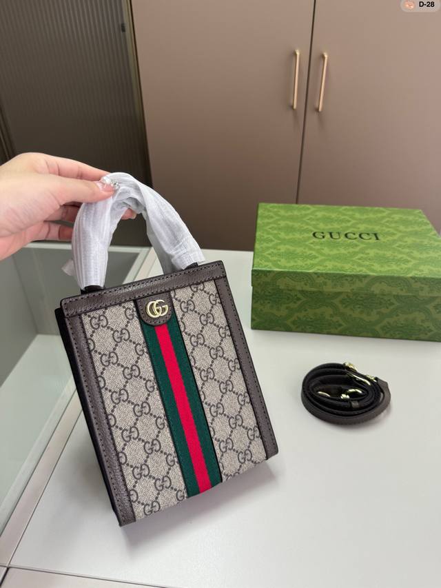 新品 Gucci Ophidia 琴谱包新到小可爱迷你琴谱包可以放一个手机 粉饼 口红 纸巾d-28 尺寸15.5.19配盒 - 点击图像关闭