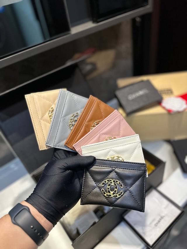 礼盒包装 Chanel卡包 超级自留 两用卡包钱包特别实用c尺寸11*9