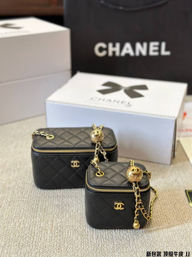 新包装 牛皮 Chanel23S 双金球羊皮黑色长盒子 Chanel 23S 羊皮长盒子 羊皮看起来有高贵范 喜欢的人依然很爱 羊皮娇贵一些些 字母手柄一样的美