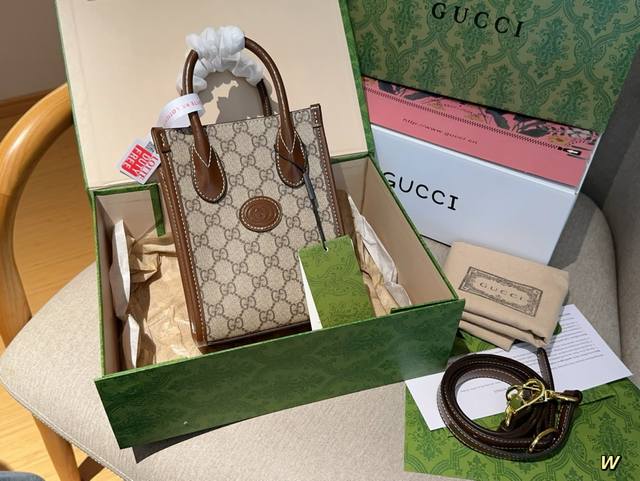 高版本 Gucci 古奇 新品mini托特包琴谱包 尺寸:18 21 8 礼盒包装飞机箱手提袋