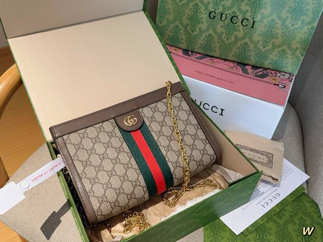 古奇 Gucci Ophidia系列 经典夹子包 尺寸 26Cm 礼盒包装飞机箱手提袋