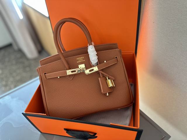 礼盒包装 爱马仕铂金包 Hermes 背铂金包的季节来啦 金扣原版品质 尺寸25Cm
