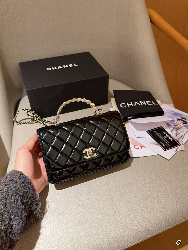 Chanel香奈儿 24P珍珠手柄woc发财包 尺寸20 13 5 礼盒包装