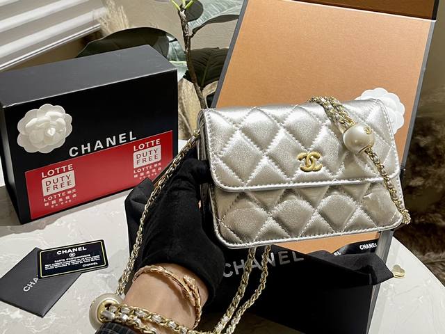 顶级纯皮 原单 Chanel 24P 珍珠调节扣 发财包 慵懒随性又好背 上身满满的惊喜 高级慵懒又随性 彻底心动的一只