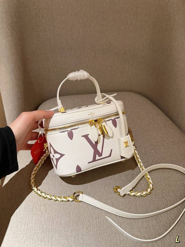 Louis Vuitton Lv路易威登 Vanity 链条包化妆包化妆箱 尺寸20Cm 礼盒包装