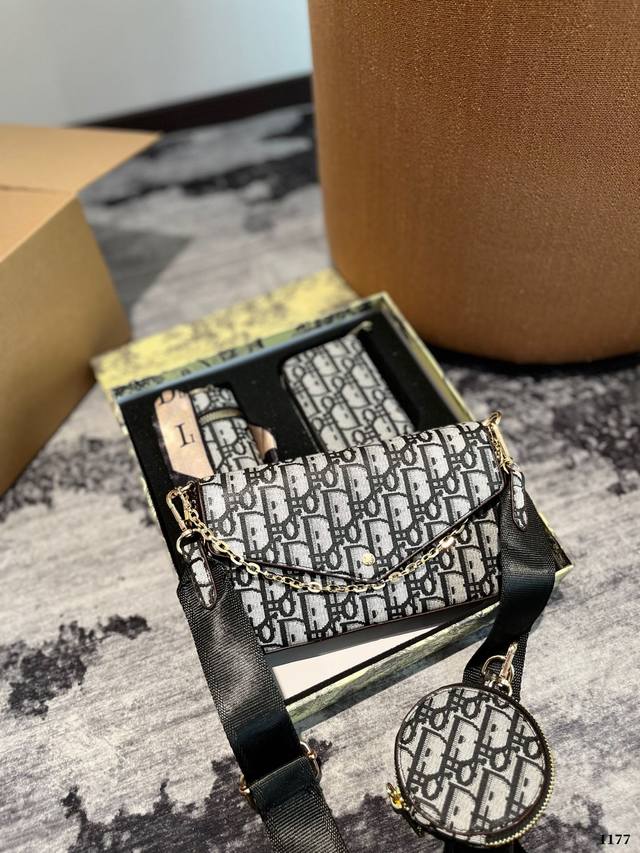 折叠礼盒飞机盒 Mk Fendi Gucci Dior 三合一信封包 钥匙扣包零钱卡包礼盒 尺寸21.12Cm