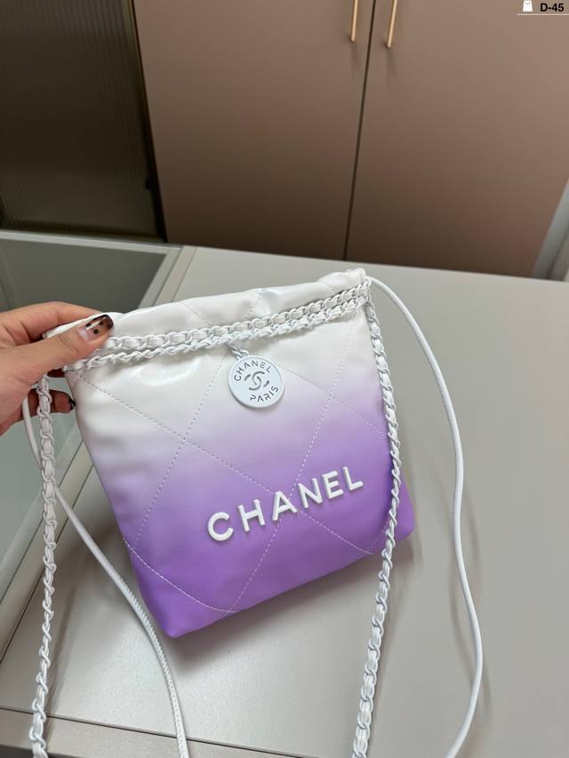 Chanel香奈儿抽绳迷你购物袋 垃圾袋中古款链条超级美 做旧鎏金复古又时尚非常百搭d-45尺寸：23.6.20折叠盒