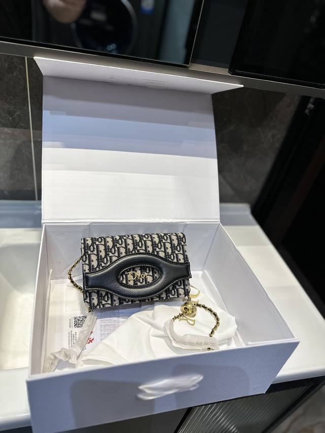 礼盒包装 Dior金球链条包 可可爱爱 小巧玲珑 优雅精致 仙女必备款 K尺寸19 12