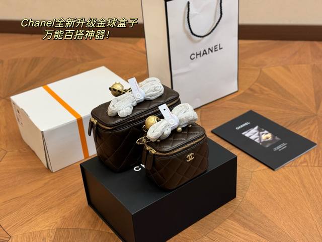 配折叠盒 升级品质 Size：11.9Cm 17.11Cm Chane 香奈儿 手提化妆小盒子 出街最靓的仔 关