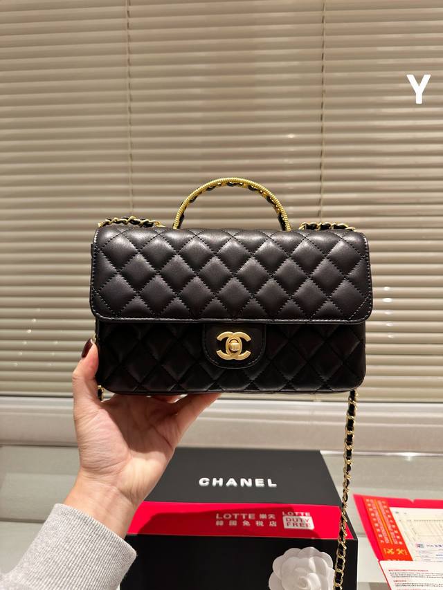 配盒 Size：24 高品质cf. Chanel 香奈儿cf包 Woc发财包，可以有 必须给自己安排 Chane