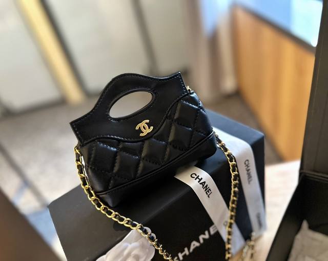 迷你 礼盒包装 Chanel新品 超mini 31Bag 牛皮质地 时装 休闲 不挑衣服 尺寸10