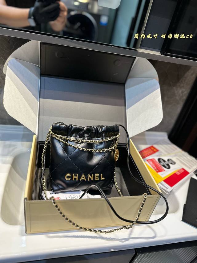 礼盒包装 Chanel香奈儿抽绳迷你购物袋 垃圾袋中古款链条超级美 做旧鎏金复古又时尚非常百搭 尺寸：18 20