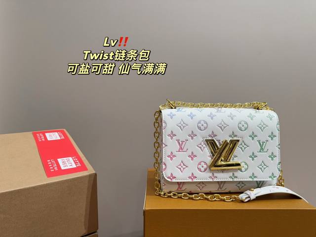 折叠盒尺寸23.16 Lv Twist链条包 可可爱爱 小巧玲珑 优雅精致 仙女必备款