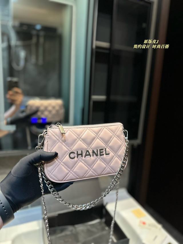 Chanel新品 牛皮质地 时装 休闲 不挑衣服 尺寸20*12cm